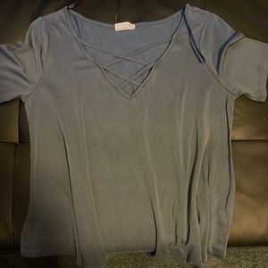 Cross chest Short sleeve